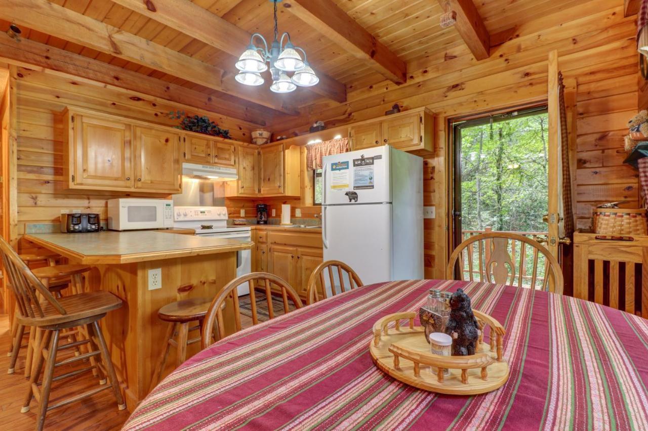 Friendly Bear Cabin 비둘기 포지 외부 사진