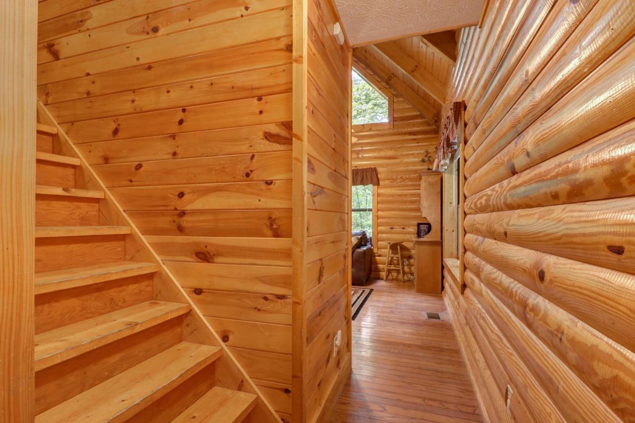 Friendly Bear Cabin 비둘기 포지 외부 사진